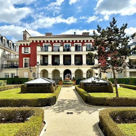 Suite Medicis Near Disneyland セリ エクステリア 写真